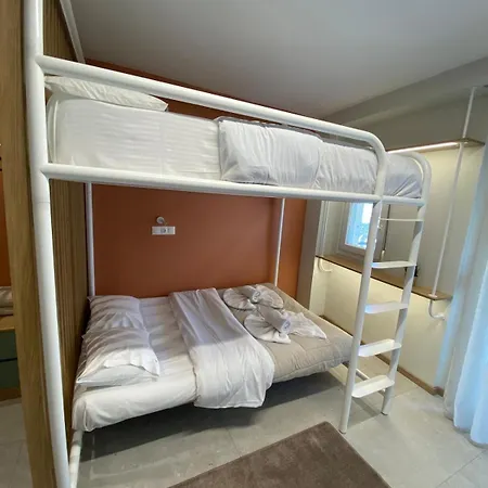 Vibe Center Family Flat 4 *